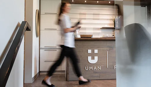 Üman Clinique