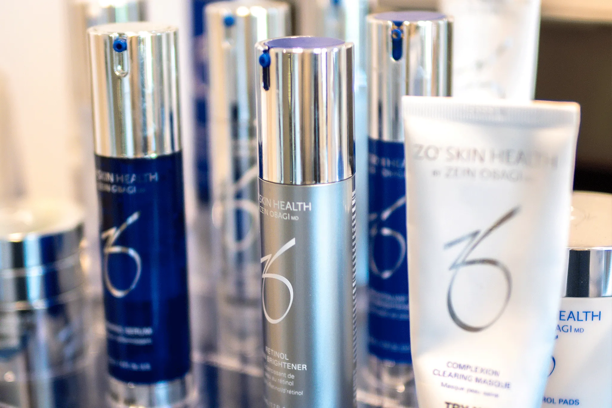 Produits de dermo-cosmétiques de la marque Zo Skin Health.